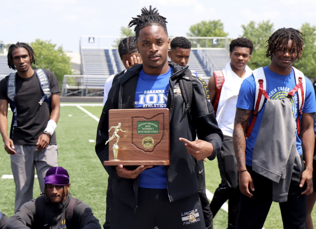 Thankful to make it to 🔞!!