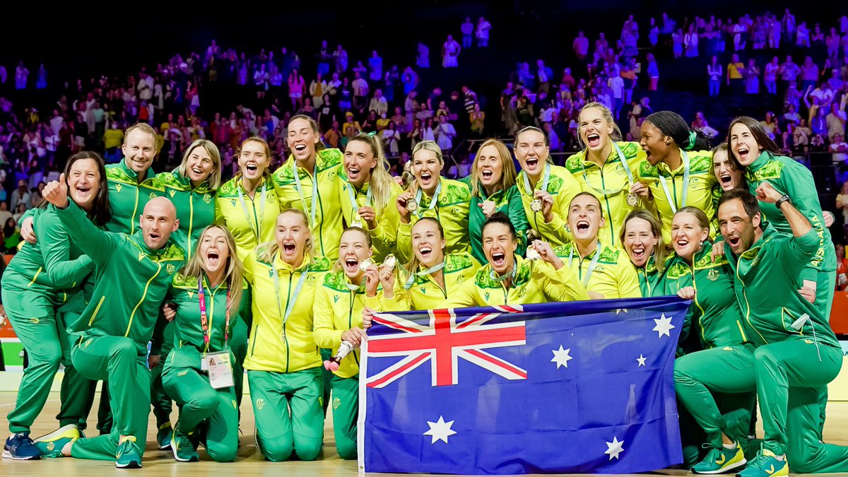 Australia, are you ready🤩

World Netball has today announced that the Foxtel Group will be showing every game of the Vitality @NetballWorldCup 2023 live, with free to air broadcaster SBS also showing the Semi-Finals and Final.

More here👇

bit.ly/3oCBPgq

#NWC2023