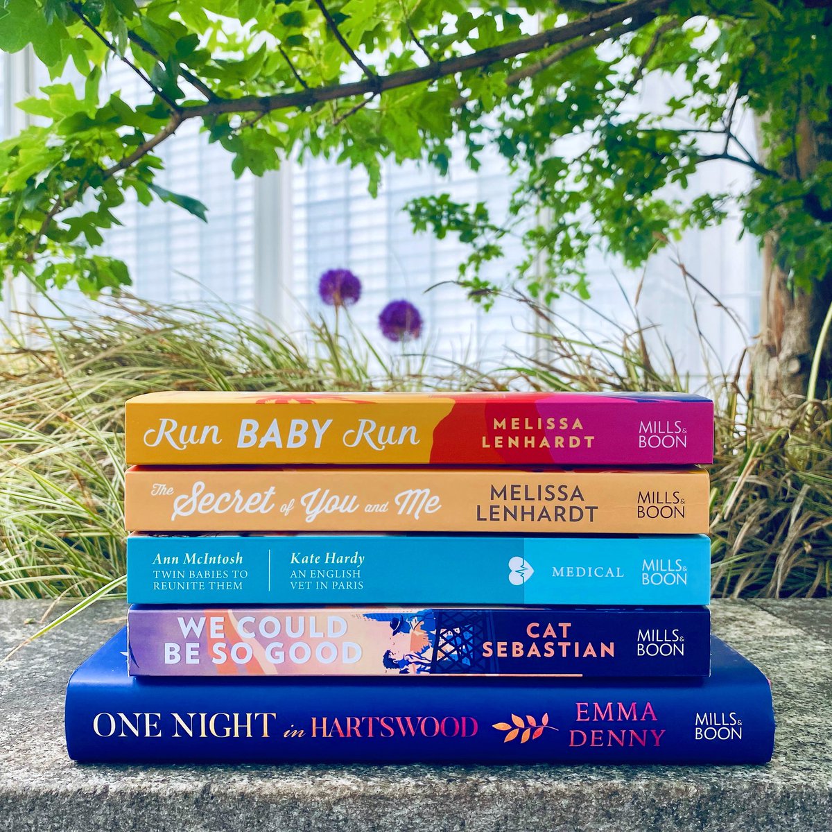 MillsandBoon's tweet photo. Books to read this #PrideMonth 🌈📖

Everyone deserves to feel represented and heard in the books they read. We’re proud to publish these queer love stories and look forward to many more to come!

Are any of these on your #tbr? https://t.co/5SVj2uznA7