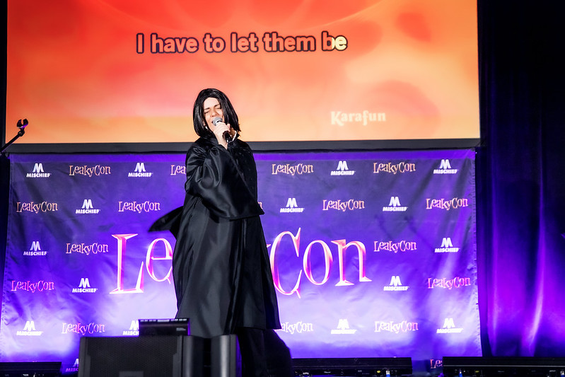 Who else is looking forward to Cosplay Karaoke at #LeakyCon Chicago? 

Comment your go-to karaoke song below! 🎤  🎶 

#cosplay #fanconvention #fantasy #karaoke #harrypotter #lordoftherings #percyjackson #supernatural