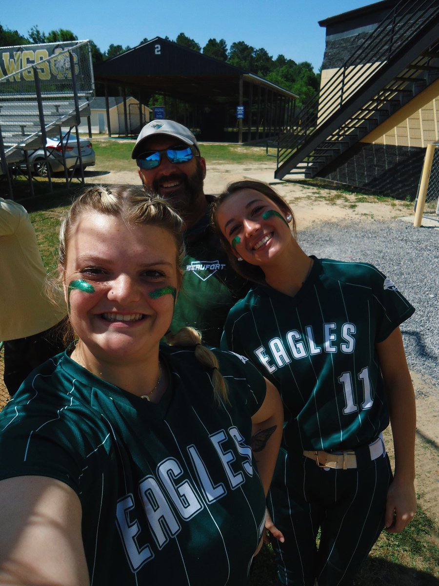 Kylie Rast tweet media