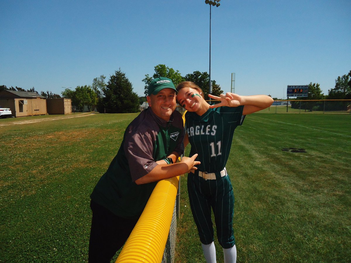 Kylie Rast tweet media