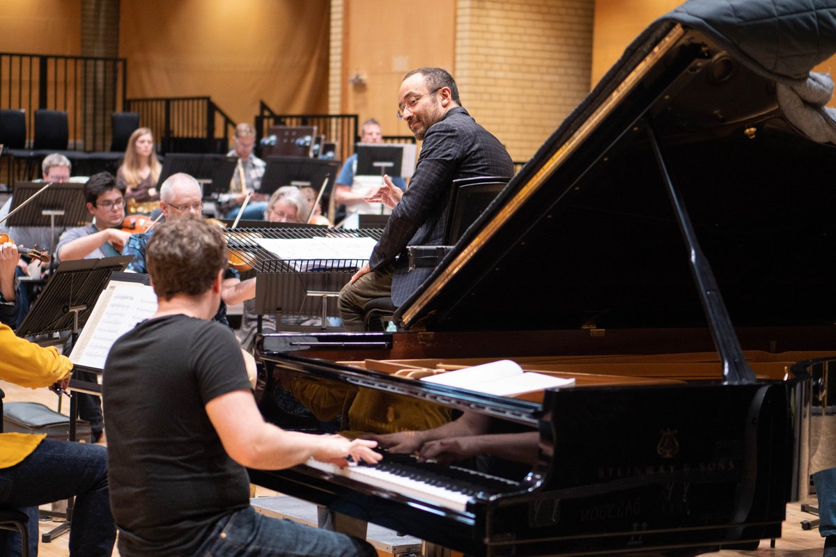 TheCBSO's tweet photo. 📸🎹 Check out these rehearsal photos for our upcoming concert with @grosvenorpiano and Riccardo Minasi.

✨ BENJAMIN GROSVENOR PLAYS CHOPIN
📆 Thursday 1 June, 2:15pm
🎟 https://t.co/NG1a0gtnez https://t.co/rOB9VYRqWv