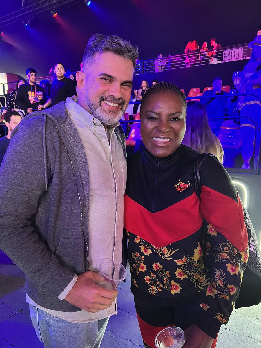 lucgaldino's tweet image. ❤️✨🤩 @karinhils  #nba #NBAHouse