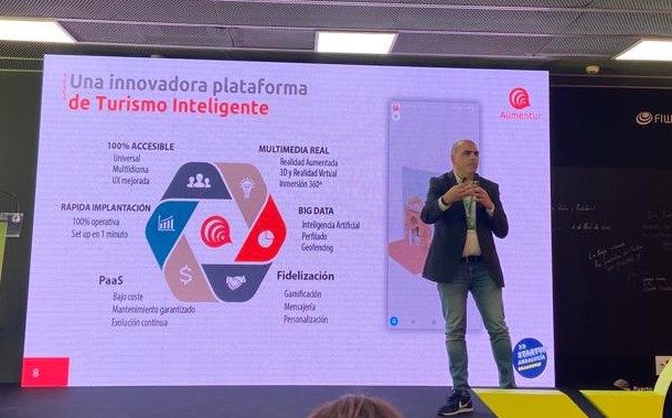 Aumentur's tweet photo. 🎤 @fj_melero compartiendo con el jurado del #StartupAndaluciaRoadShow nuestra propuesta de #smartTourism y #smartCulture.

Tras dos intensos años de experiencia, es el momento de escalar 🚀

¡Gracias a todos los que nos han ayudado a llegar hasta aquí! ☺️😘 https://t.co/SBNCcZNnkl