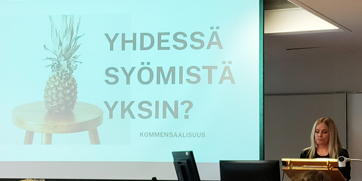 Nälkä tulee uuden proffan <a href="/TaruLindblom/">Taru Lindblom</a> juhlaluentoa kuunnellessa! 
<a href="/EduSciHelsinki/">Faculty of Educational Sciences, Univ. of Helsinki</a> 
<a href="/helsinkiuni/">University of Helsinki</a>
#uudetprofessorit
#ruokakulttuuri
x.com/EduSciHelsinki…