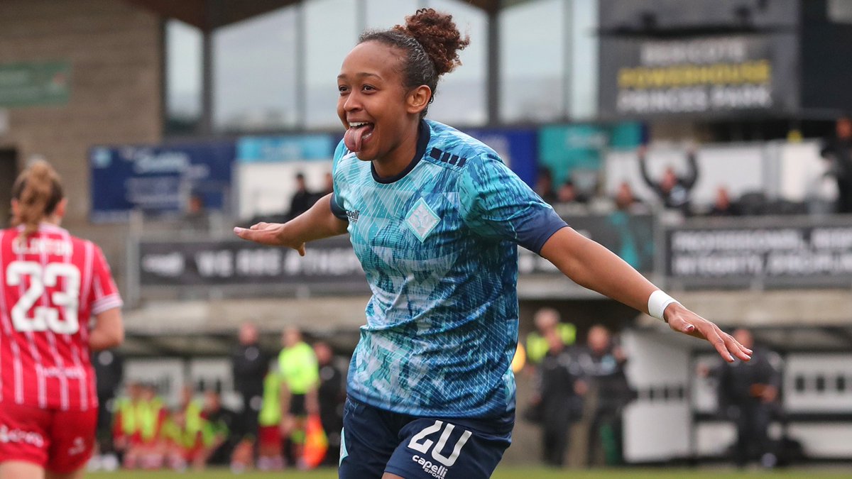 BarclaysWSL2's tweet image. Who are you looking forward to seeing in the #BarclaysWC next season? 🤔