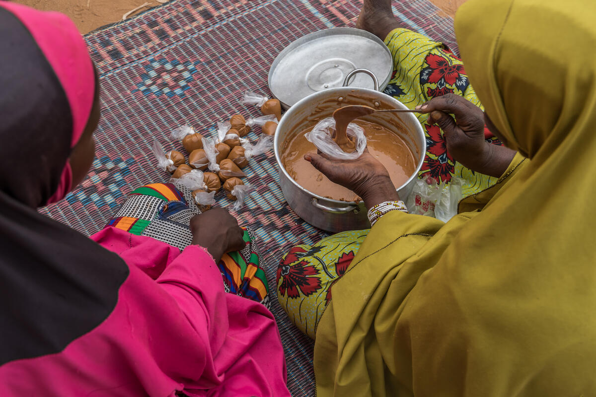 PRESS RELEASE: Sahel #FoodCrisis - Families struggling to feed and educate their children in #Niger and #BurkinaFaso. Spokespeople available. savethechildren.net/news/sahel-foo…