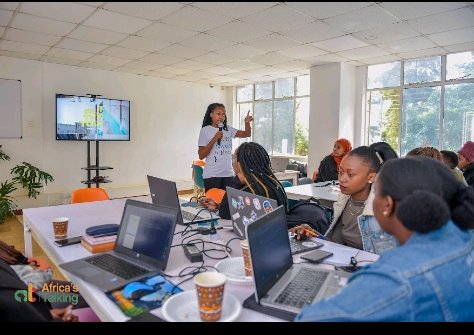 hope_wanjeri's tweet photo. My team is building an app that will protect the girl child from any sort of violence or danger around them. The app will have USSD intergrated so for those that still use the "Katululus" can enjoy the solution.
@Africastalking 
#WeLoveNerds
#BuildWithAT
@ATWomenInTech https://t.co/oPYSlepMvf