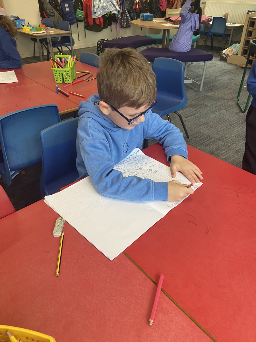 MissMorrow96's tweet photo. P3 were working really hard on their writing this morning. We were doing a recount of our school trip to Conifox ✍️ @standrewsFCRC https://t.co/75WHtgcNp5