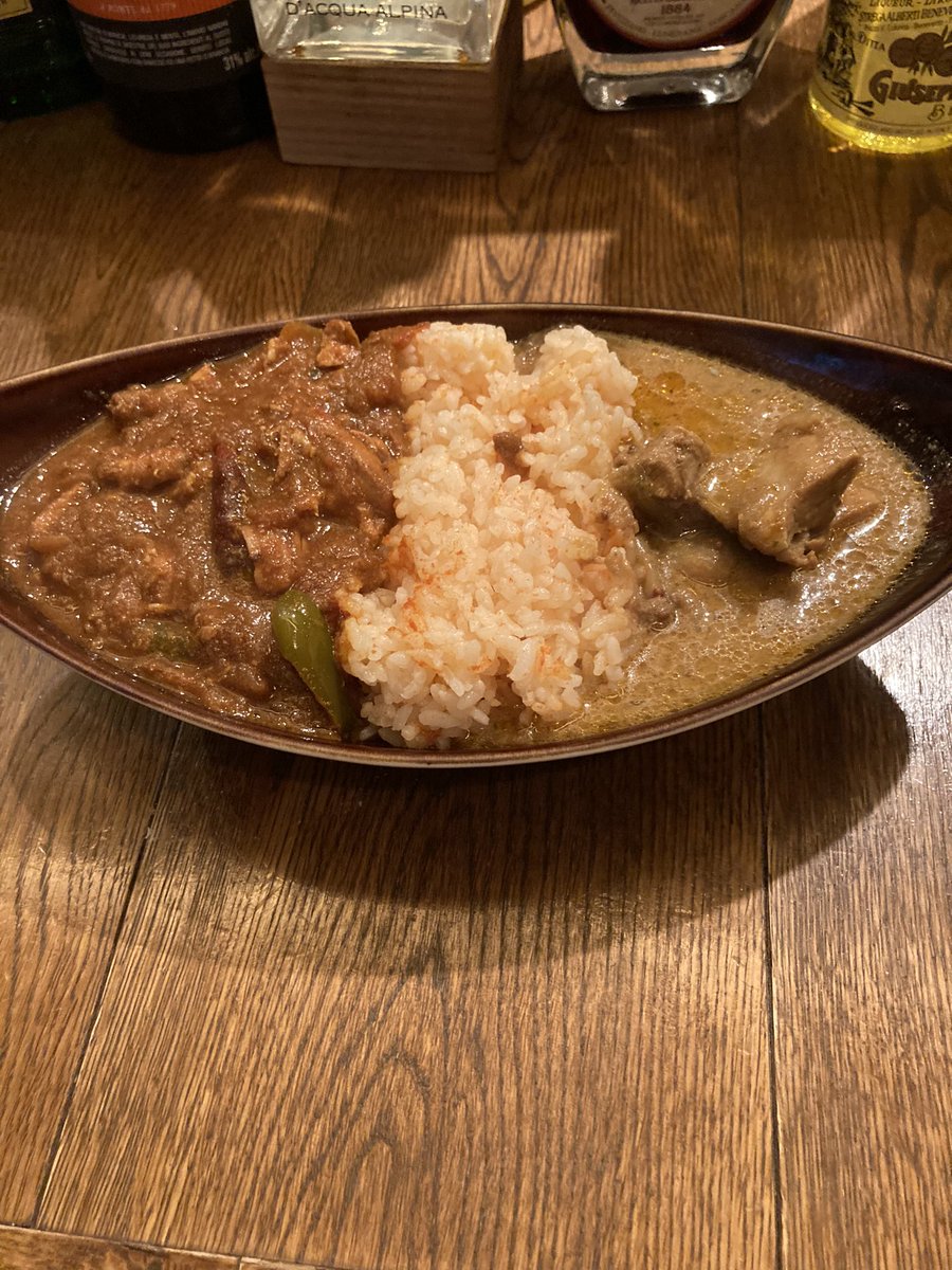 curry_start's tweet photo. 青山Bar noiで東京カリ〜番長バーテンダー主任友井さんのカレーを。 https://t.co/Wb5EfB9mzF
