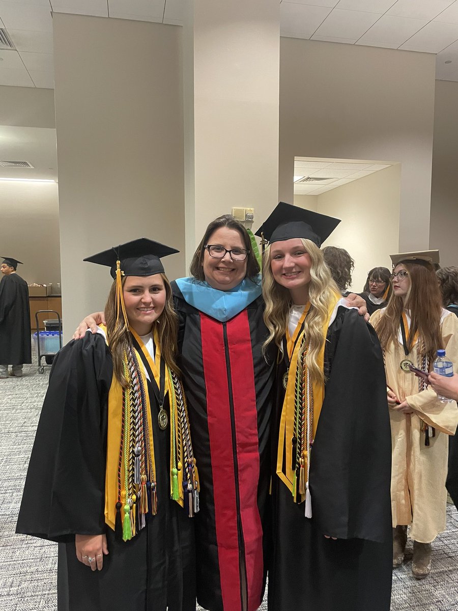 RCHS NHS tweet media