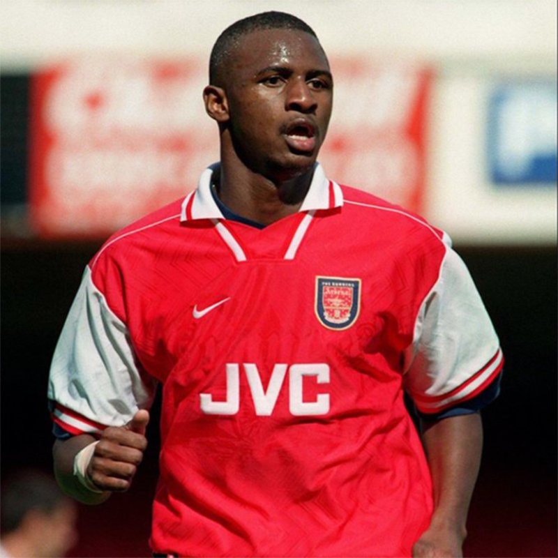 Gunnersc0m's tweet photo. "When Vieira joined he didn’t know any English. We gave him accommodation, phone, car &amp; an English teacher. I talked to Patrick in French &amp; before a game I asked in French, can you speak a bit of English to me? Patrick nodded &amp; replied, ‘Tottenham are shit’." - David Dein