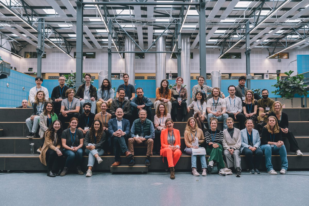 Our faculty has more than 100 bright PhD candidates. Once a year they come together to share knowledge, network, and have fun on PhD Day. Relive this event!
