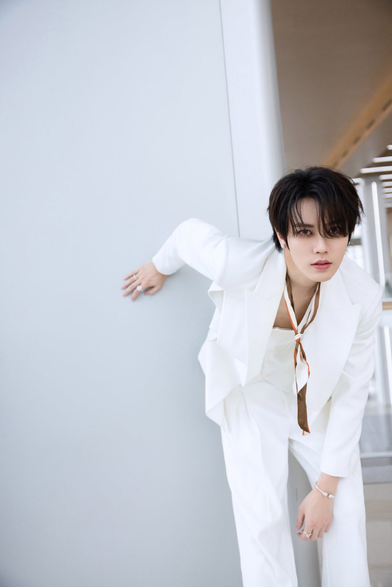 An_Ning1005's tweet photo. มาแต่ละทีหล่อจนจะวูบ
หวังว่าจะเจอจวิ้นบ่อยๆน๊าาา💙💙
#หลินเยี่ยนจวิ้น #LinYanjun #EvanLin
#EVANISM #林彦俊 #888mob
#NINEPERCENT
Cr:https://t.co/d6PpVmxeR4 https://t.co/0c0sKLhN3M