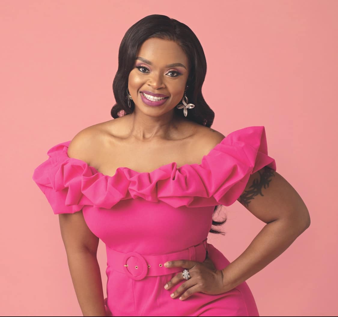 TrueLoveMag's tweet photo. Our #WCW is Zoleka Mandela! In August 2022, the granddaughter of Winnie &amp; Nelson Mandela revealed that her cancer had returned - this time as terminal brain cancer. Zoleka is a resilient fighter. Let's spread the love &amp; support for this incredible woman!
#SantamWOTF

📸 Zoleka FB https://t.co/NilZY9EFH3