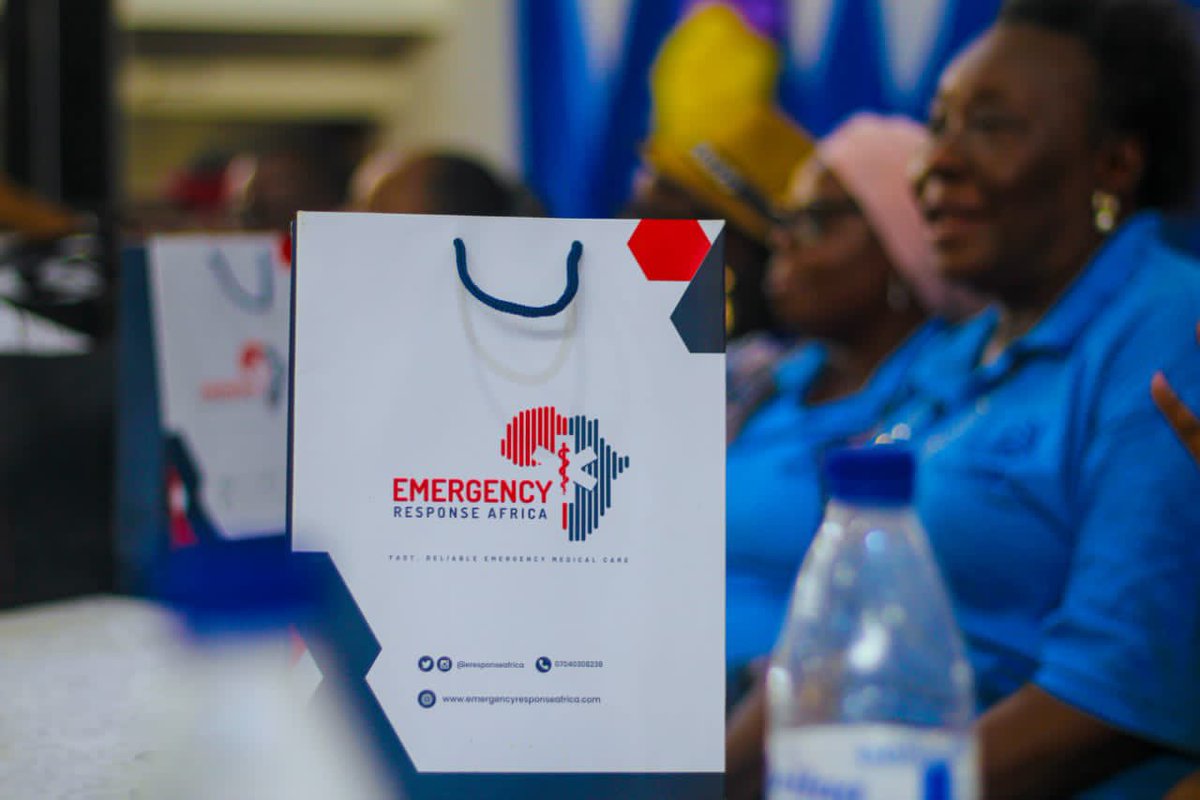EResponseAfrica's tweet photo. Throwback to these beautiful moments from the OMEP Children’s Day Fiesta, two weeks ago.
A better future for our children is a future that includes emergency preparedness, send us a DM if you’d like us to come train your children/wards.
#FirstAidForKids #EmpoweringYoungMinds https://t.co/cgBS4APgFA