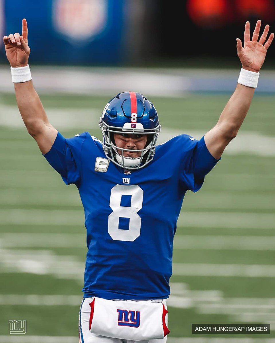 Daniel Jones is a top 15 quarterback in the National Football League. That's the tweet. That's the fact. 

#TOGETHERBLUE 
#NYGIANTS