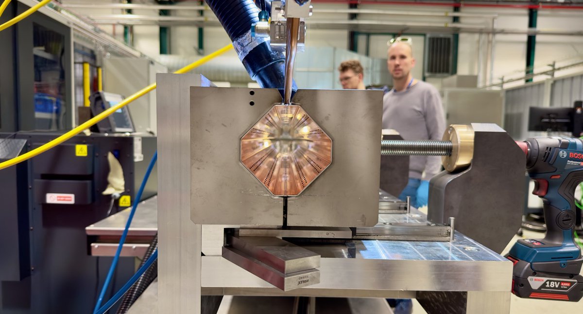 Like a sky full of stars ✨ Today’s #PhotoOfTheWeek features a perforated beam screen for the #HiLumiLHC, to be installed in the aperture of the inner triplet superconducting magnets near the @atlasexperiment and the @cmsexperiment. Its function is to optimise the beam aperture…