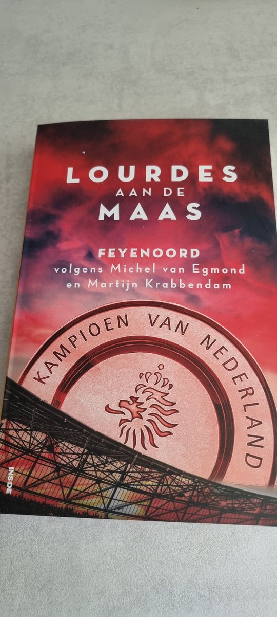 Hij is binnen ... vanmiddag lekker ff boekje lezen <a href="/Mkrabby/">Martijn Krabbendam</a> <a href="/VanEgmond1968/">Michel van Egmond</a>  <a href="/Dickvoormekaar2/">Dick Voormekaar Podcast</a> .....