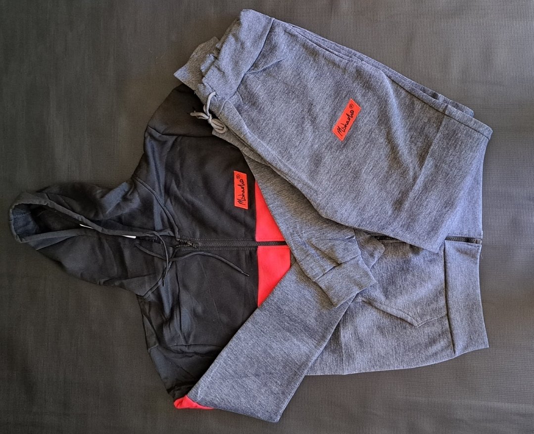 <a href="/mshashoapparel/">M70</a> N$ 550. 
Contact 0818716617 via whatsaap and calls only.

We courier countrywide 

#mshashoapparel