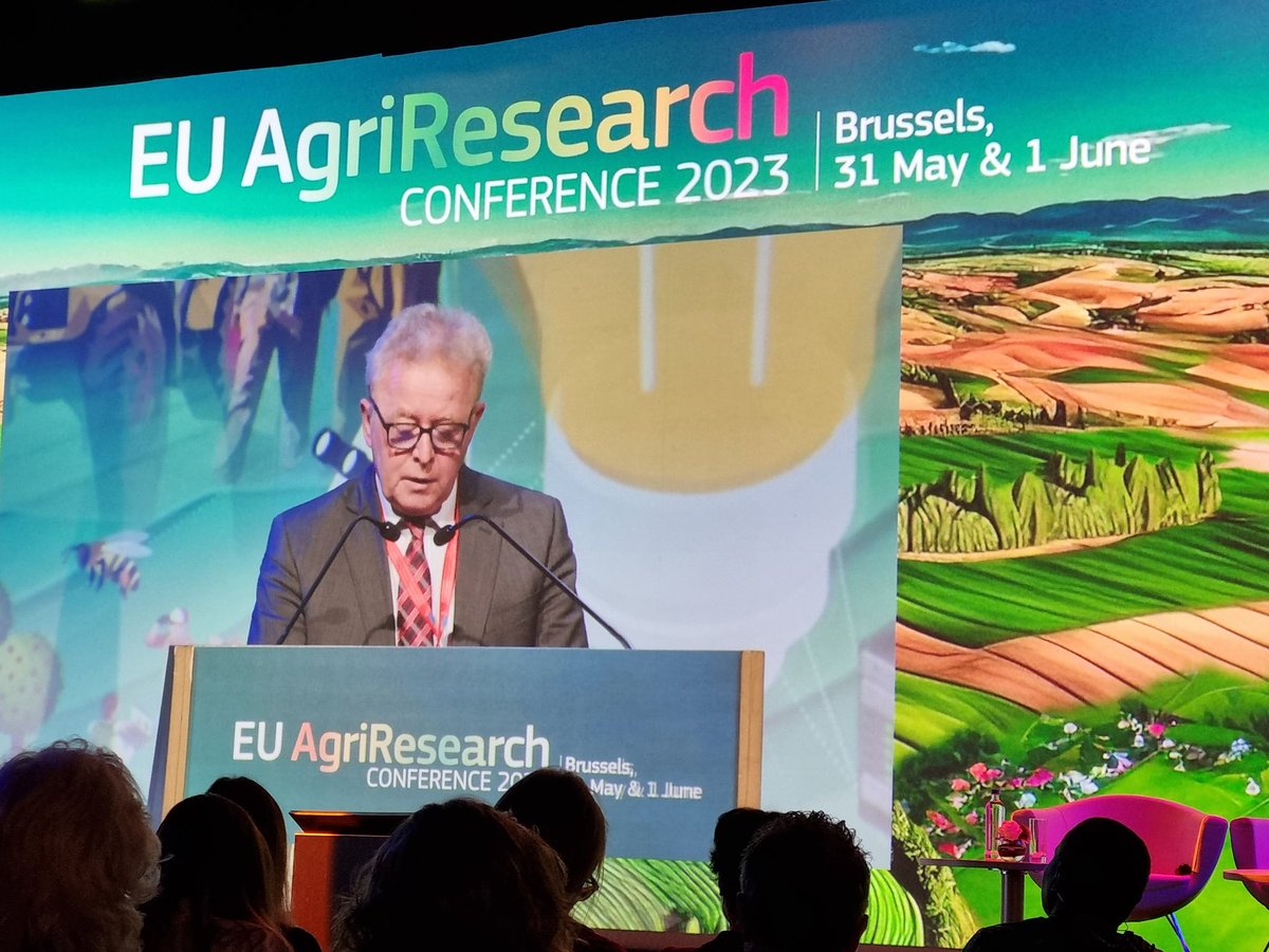 If agriculture goes wrong nothing else go right. EUn maatalouden tutkimuspäivien avaus. Haasteista huolimatta rahoitus melkein tuplaantui. #EUAgriResearch #agriculture <a href="/MTKry/">MTK</a>