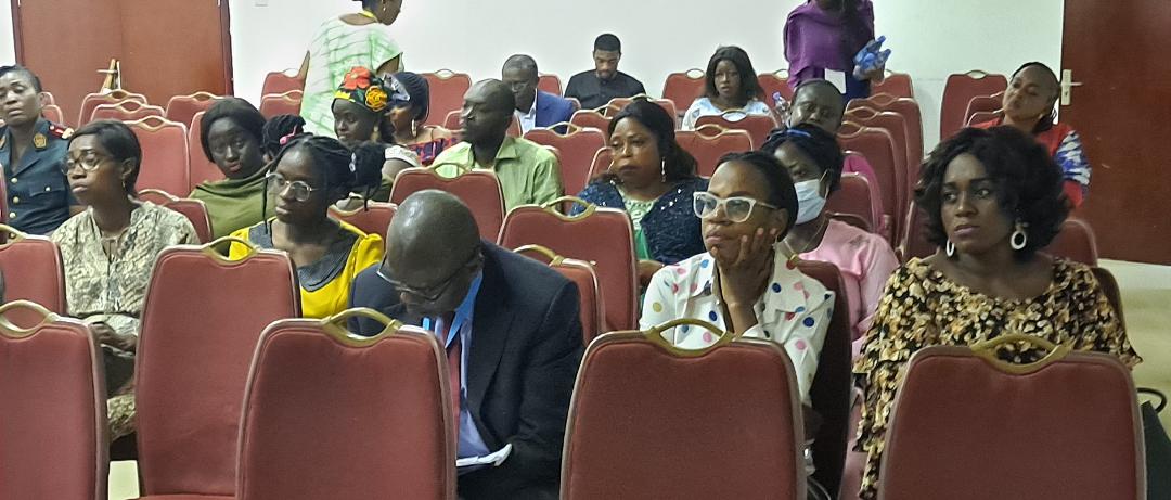 PlanCameroon's tweet photo. #SIMAPE 2023 : Quel est le rôle du système éducatif dans l'insertion professionnelle des jeunes au Cameroun ?
Plan International a pris part ce jour à ce panel au cours duquel, les réalisations de l'organisation dans cet axe ont été présentées et appréciées. https://t.co/1KWNXKVg1j