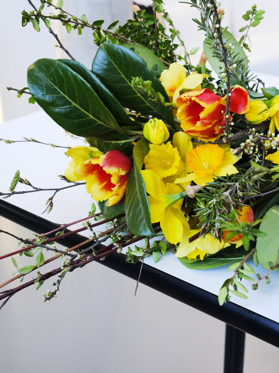 💐 Staffelübergabe bei der #DiagonaleGraz!
Nach acht Jahren an der Spitze des #FestivalOfAustrianFilm übergeben Sebastian Höglinger und Peter Schernhuber die Leitungsposition mit morgigem Datum an Claudia Slanar und Dominik Kamalzadeh.

Foto © Elsa Okazaki