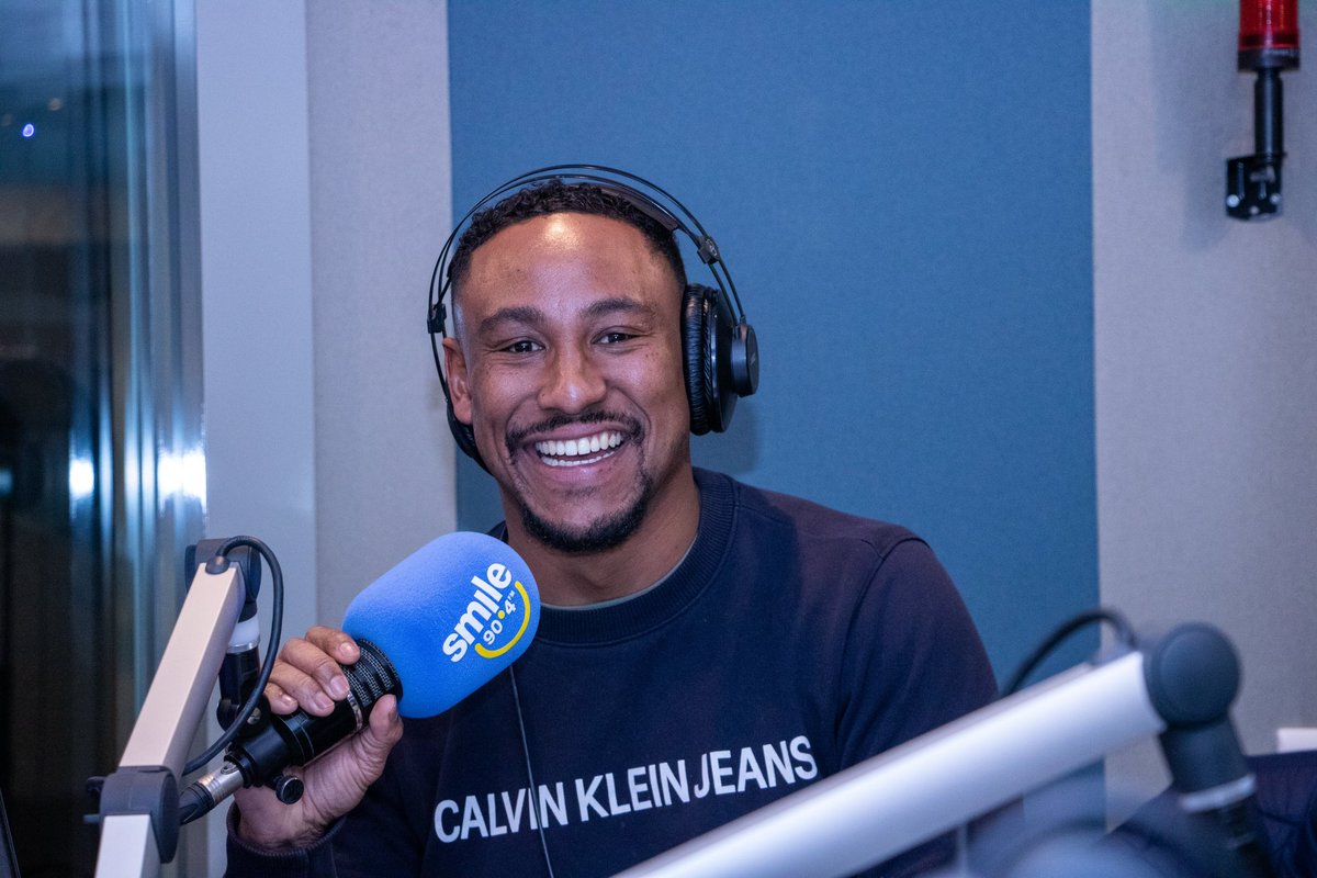 RickySchroeder9's tweet photo. I honestly get to live out PURPOSE everyday - and that is to put a SMILE on someone’s face…
It’s always been my prerogative…☺️
Thanks for continuing this journey with me…💛💙
@ROCbreakfast Show🔊
Monday to Friday 🗓️
6am-9am ⏰
@Smile904FM 📻
#MakingRadio
@RyanOConnorZA https://t.co/MT8shaN2ev