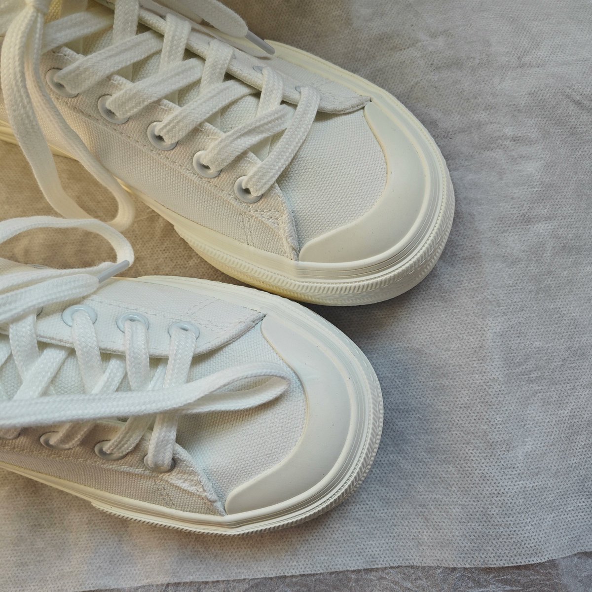 dfer32f32's tweet photo. So when the shoes do not fit, take them off for a new pair and start a new journey with a suitable pair of shoes may not be a good choice. https://t.co/jrDVFuXJZu