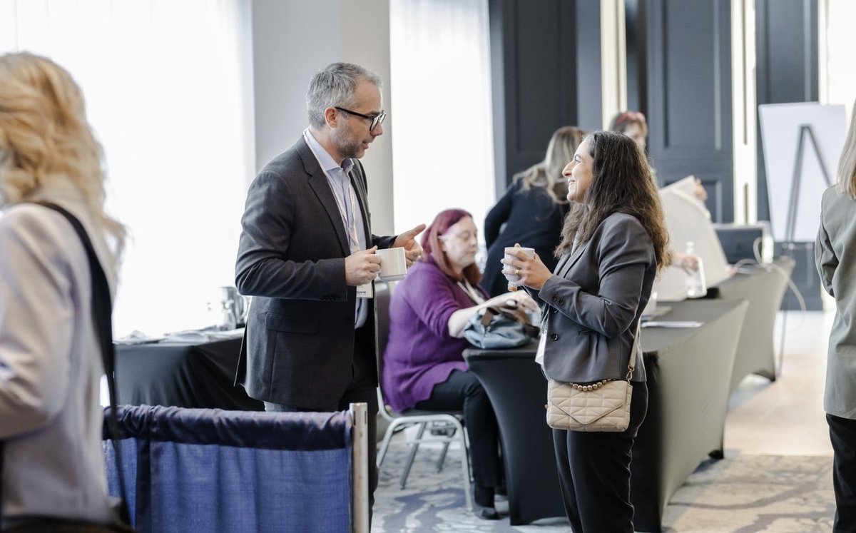 Friday, June 2nd, we will be highlighting one of our helping hands from the conference, David Tipton !

David works with OceansAdvance Inc. / 
Ocean Careers Immersion Program (OCIP) for high school students to gain hands on experience in varying ocean fields throughout NFLD