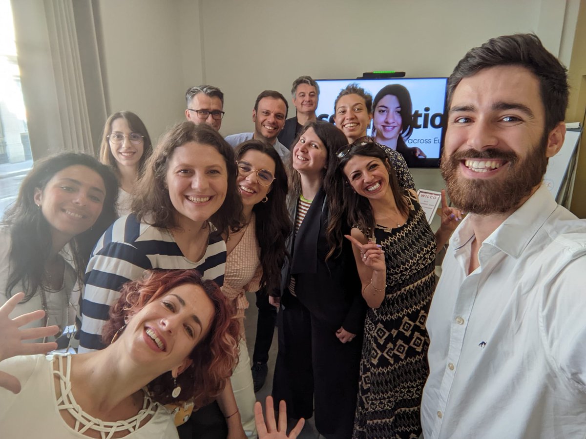 Hello👋 from the all-smiley #AccelerAction team💜

We gathered in Paris to talk about #AccelerAction milestones and our future activities! As always, we had a lot of ideas, so we are excited to see them implemented!

🟣🟣🟣

#HorizonEU #EISMEA #EUInnovationEcosystems #DeepTech