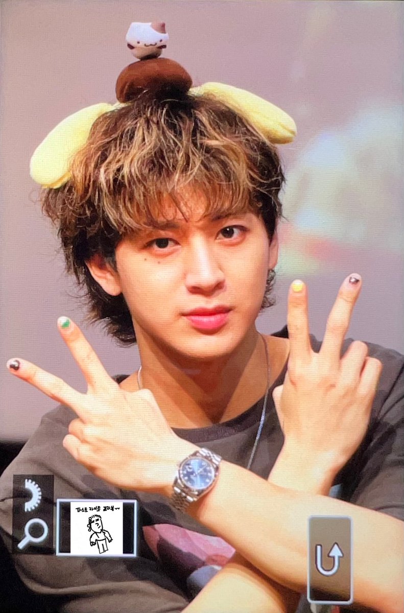 FIRSTLIGHT_yh's tweet photo. 230531 pre.

오랜만에 본다고 애교가 늘었쪄🩵

#아이콘 #송윤형 #iKON #윤형 #SONG #yunhyeong
#ユニョン #퍼라의시선 https://t.co/RdEqCT4m2C
