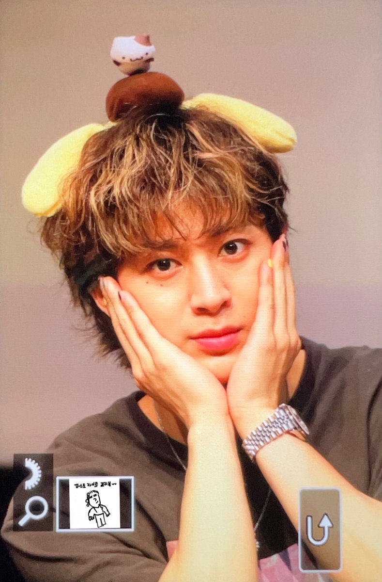FIRSTLIGHT_yh's tweet photo. 230531 pre.

오랜만에 본다고 애교가 늘었쪄🩵

#아이콘 #송윤형 #iKON #윤형 #SONG #yunhyeong
#ユニョン #퍼라의시선 https://t.co/RdEqCT4m2C