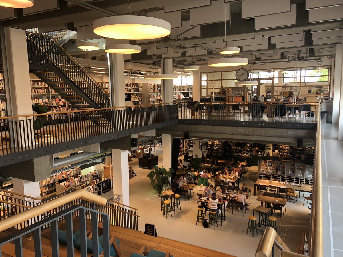 benitavanm's tweet photo. The main library in Gouda has a lovely cafe on the main floor and a large patio area out front. I adore these #stickyplaces https://t.co/7TU0a1e2gO