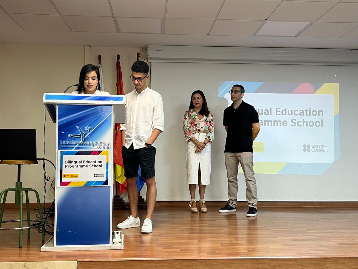 upeceuta's tweet image. Entrega de diplomas acreditativos de finalización del Programa Educativo Bilingüe (British Council) en el IES Clara Campoamor.

@claraceuta 

#MEFP #UPE #DPCeuta #2023 #britishcouncil