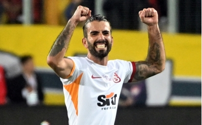 Galatasaray, 23. şampiyonluğa değişimle ulaştı!

Sezon öncesinde yönetim, teknik heyet ve kadroda büyük bir değişime giden sarı-kırmızılı takım, Spor Toto Süper Lig'de başarılı bir performans sergileyerek şampiyon oldu. 

#GrandpashaFan #grandpashabet #grandpasha