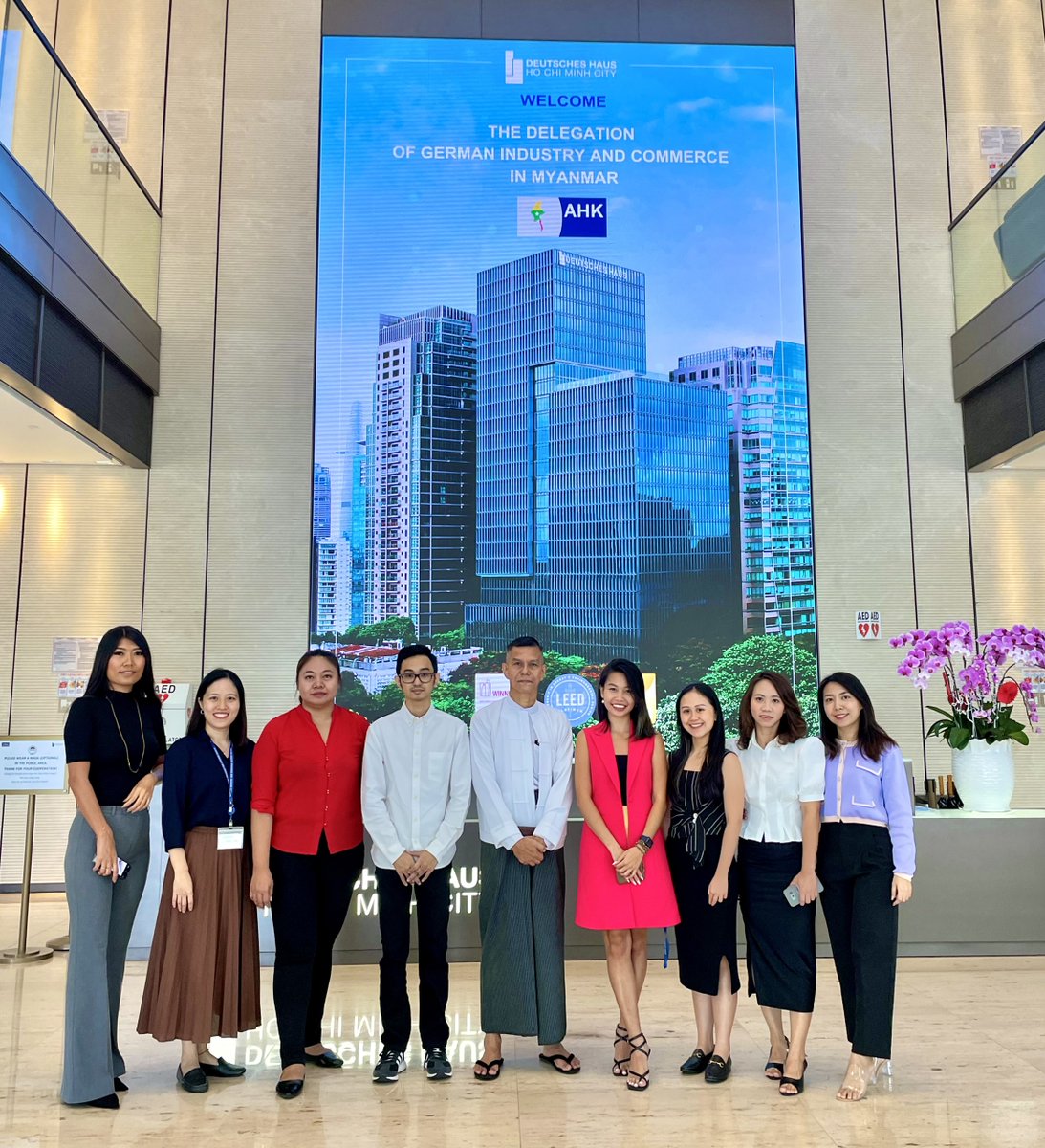 DH_HCMC tweet picture