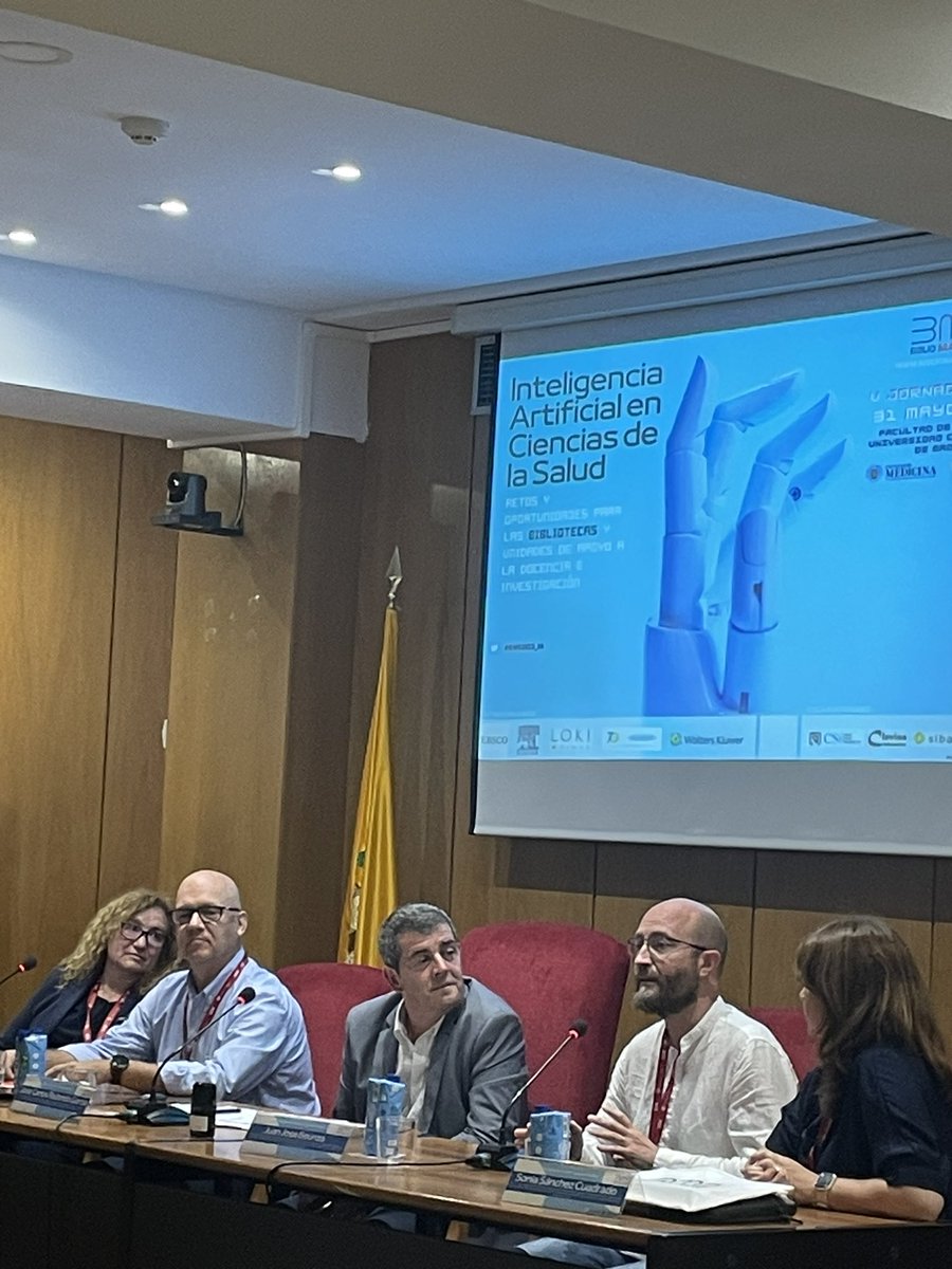 RecolectoraDLuz's tweet photo. Gracias a @juanjobeunza por la idea de clonar y tener más @morateruel (suscribo total) Y por ese seguir apuntando hacia la ética de la información, de la ciencia, de la salud 🙌
 #BMS2023_IA https://t.co/zNklLEYt4d
