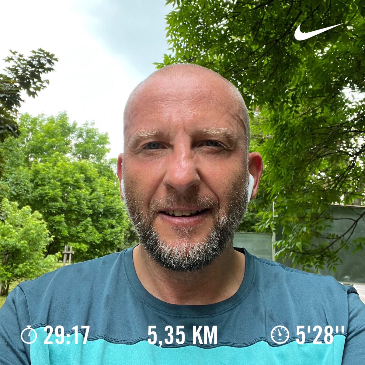 HRISTEV's tweet photo. May … done! 107 km, 16 runs, 5’38”. Tomorrow … tomorrow is a new day. #runner https://t.co/hsbNtCrISc