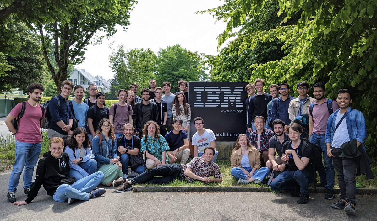 RejaWilke's tweet photo. As part of the @PushQuantum @ETH exchange, last Friday we visited the @IBMResearch labs. Amongst others, we got some insight into their exciting work on spin qubits and optical transistors 🤗 glad to meet so many kind and interesting people 🥳 https://t.co/eJFzQyqKrW