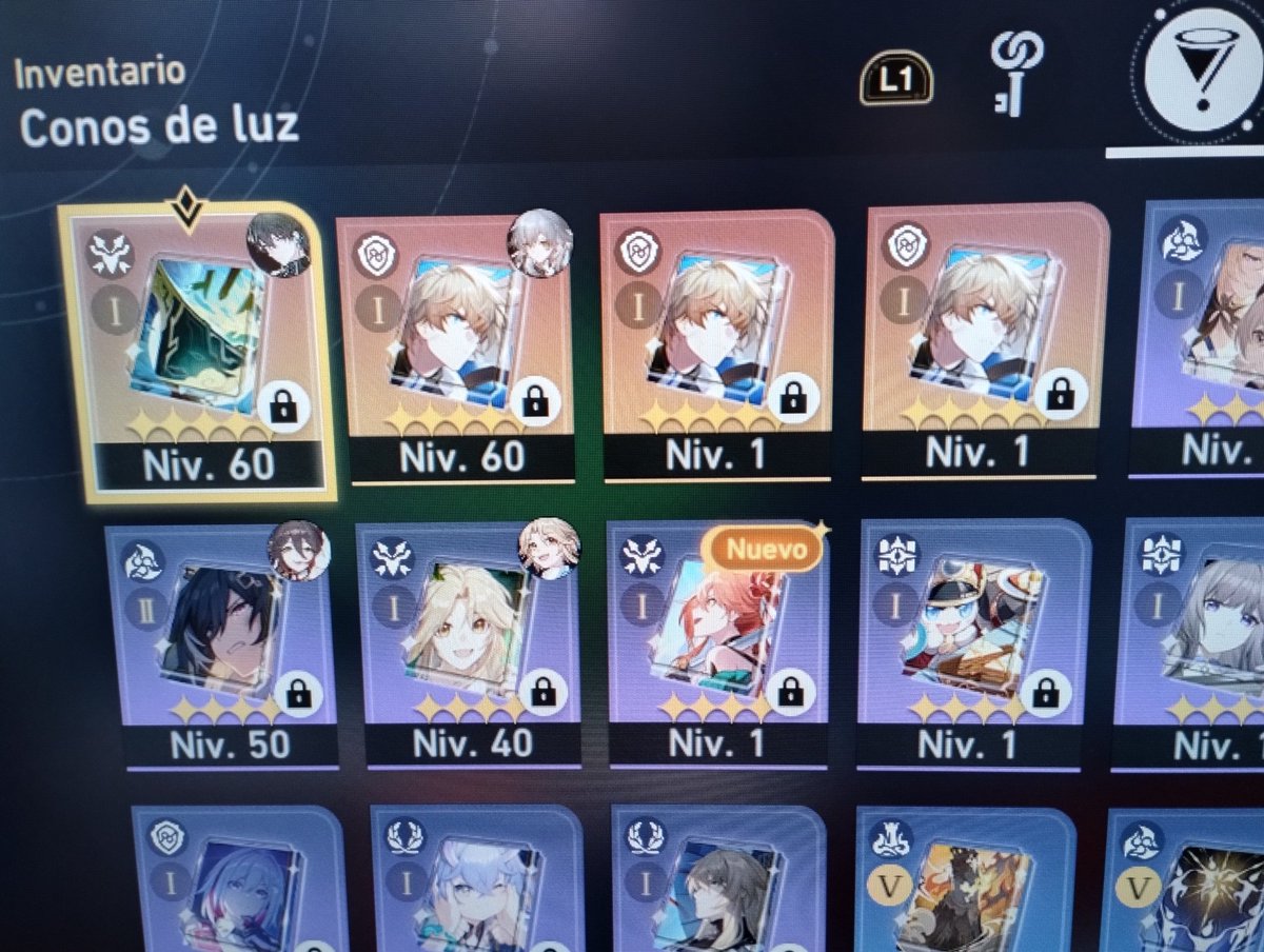 Que alguien me saque de los gachas no puedo mas