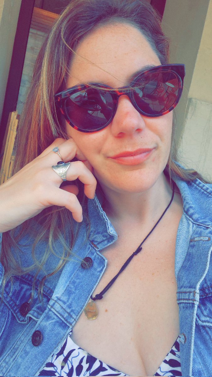 🎂⚠️Petit jeu pour fêter mes 33 ans !
1-Rt ma publi 
2-choisis une photo dans ma tl, ta préférée 
3-en mp envoie moi la photo avec un petit mot.
Tirage au sort dimanche soir les chouchous 
Plusieurs choses à gagner (snap, mym, dediboobs) 
#JeuConcours