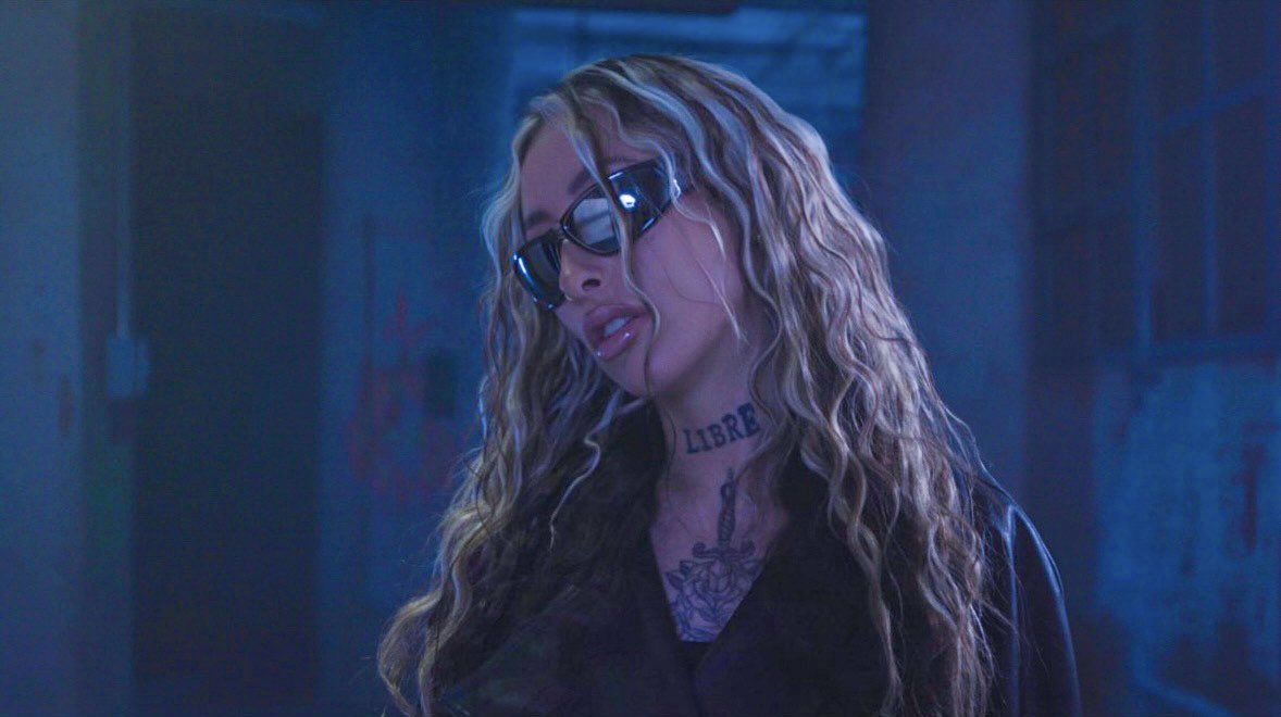 CUÉNTALE ya está en Spotify open.spotify.com/track/4aCUdSEk…
Esta tarde a las 19:00 en YouTube 💚