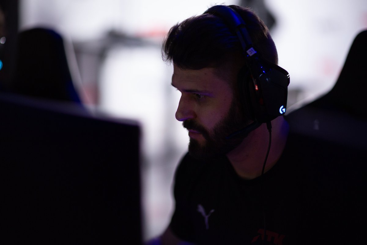 After an easy run through the playoffs, ATK LoL has made it to the OUATventure Division 4 Grand Finals! 🏆

VS. ⚔ MCU Epsilan
Time⏰20h30 SAST
Stream📺twitch.tv/helloitsjustin2

Good luck squad!🔥
#PlaySeriously #ATKWin