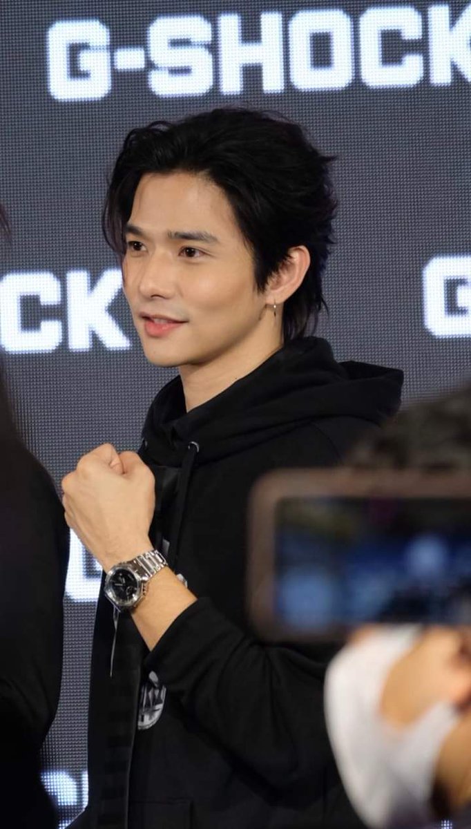 loveleethys's tweet photo. หล่อละลาย🥰🥰
#Lee_thanat #ลีฐานัฐพ์ 
#CHALLENGETHELIMITS
#GSHOCK40thANNIVERSARY 
Cr.bird
🏡หมู่บ้านLoveLee❤ https://t.co/AVY69XXNDP