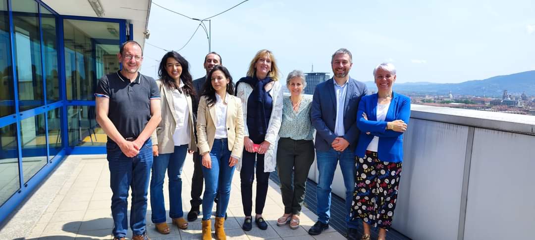 Accordo tra <a href="/CittaMetroTO/">Città MetroTorino</a> con <a href="/scambu/">Sonia Cambursano</a> e <a href="/SavoieDepart/">Savoie Département</a> per lavoro di squadra su programmazione <a href="/InterregALCOTRA/">Interreg ALCOTRA</a> in vista anche di nuovi #pianiterritorialitegrati
<a href="/GRAIESLab/">GRAIES Lab</a> <a href="/cuoredellealpi/">Alte Valli Cuore delle Alpi</a>