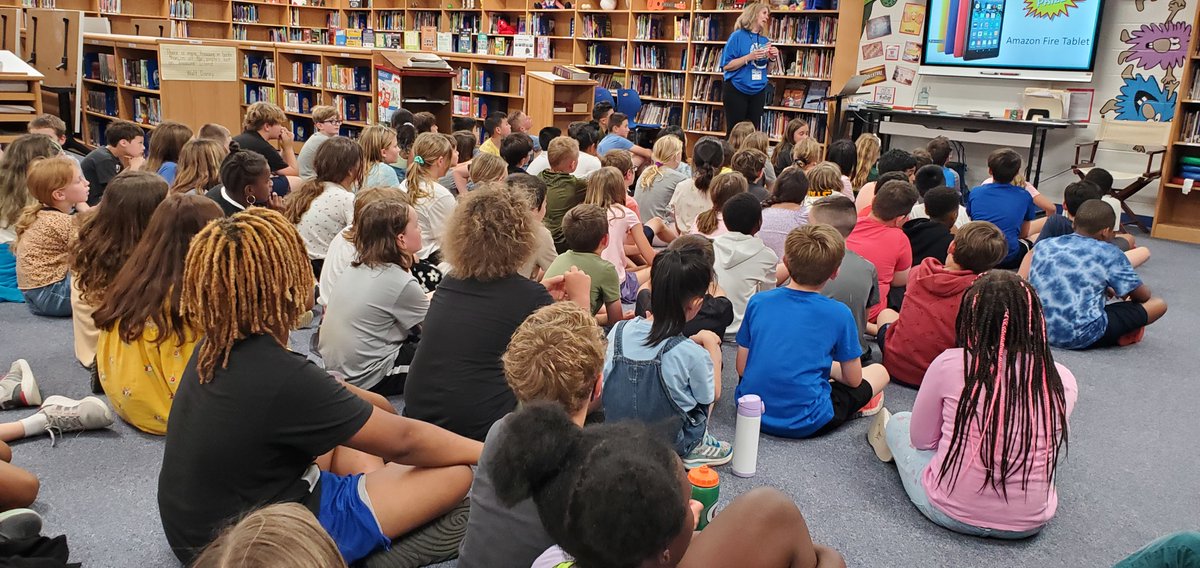 MVESroars_lib's tweet photo. Thank you @PrinceWMLibrary for your summer reading and events presentation. @mvesroars https://t.co/N8OjUOoBL8