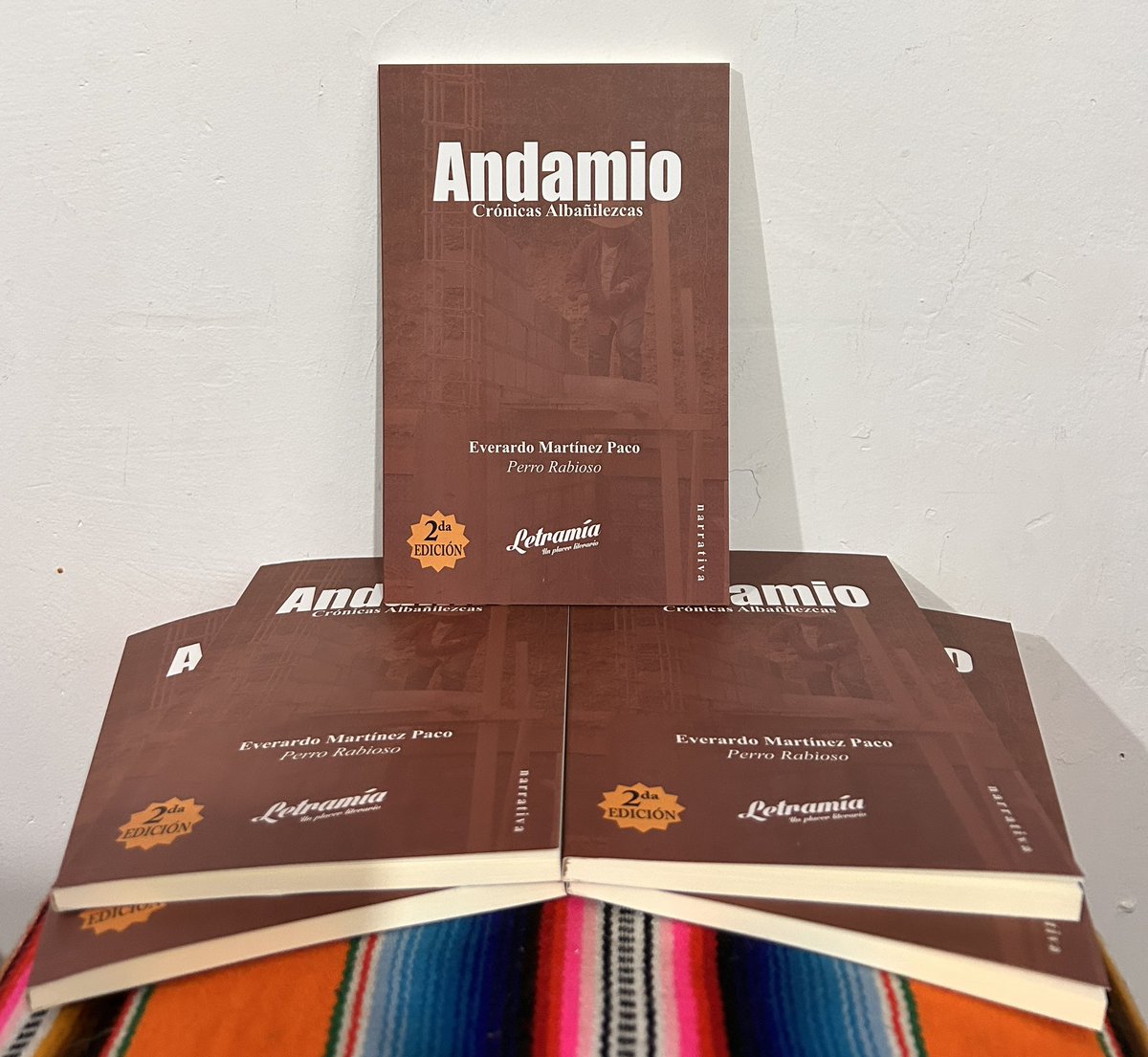 Perrabia's tweet image. Andamio