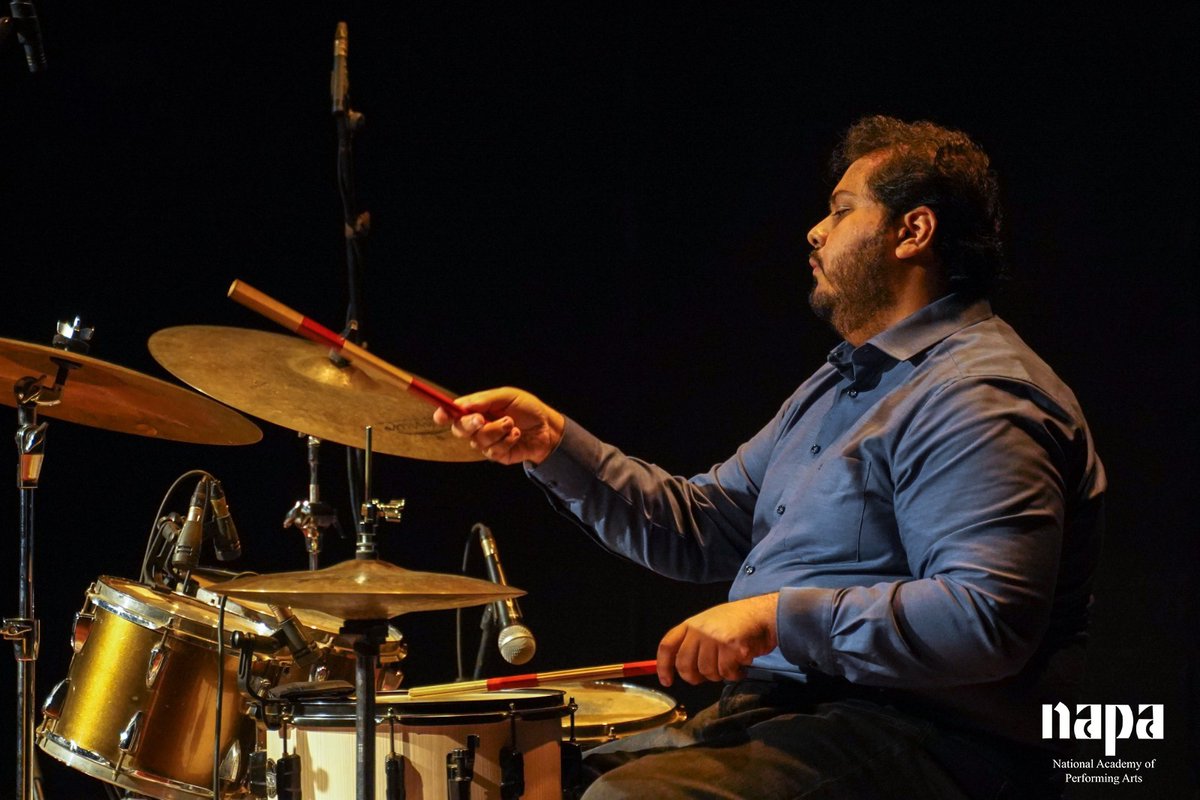 An evening of Gypsy Jazz, performed live by Muzamil Hussain &amp; The Gypsy Jazz Band
Featuring Akmal Qadri, Anas Alam Khan, Arsalan Pareyal, Arsal Raza Shah
.
.
#NAPA #Gypsyjazz #jazzmusic #Event #NAPAevents #Nationalacademyofperformingarts #guiatars #drum #flute #artists #Music